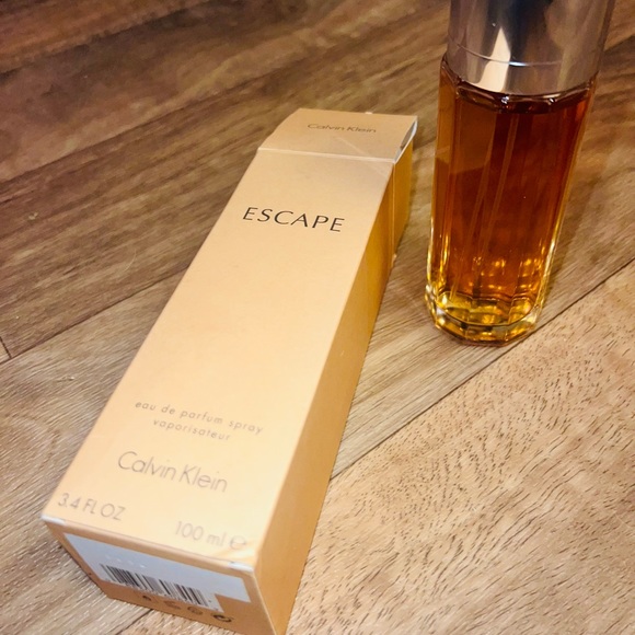 Perfume - Picture 2 of 4